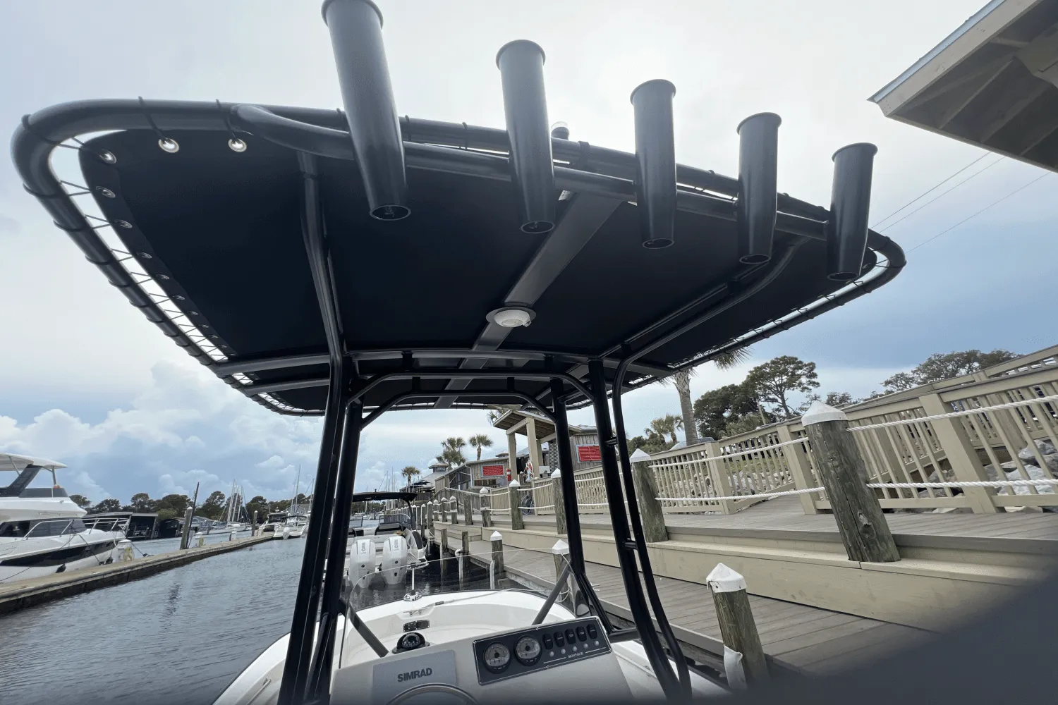 2025 Boston Whaler 190 Montauk Image Thumbnail #11