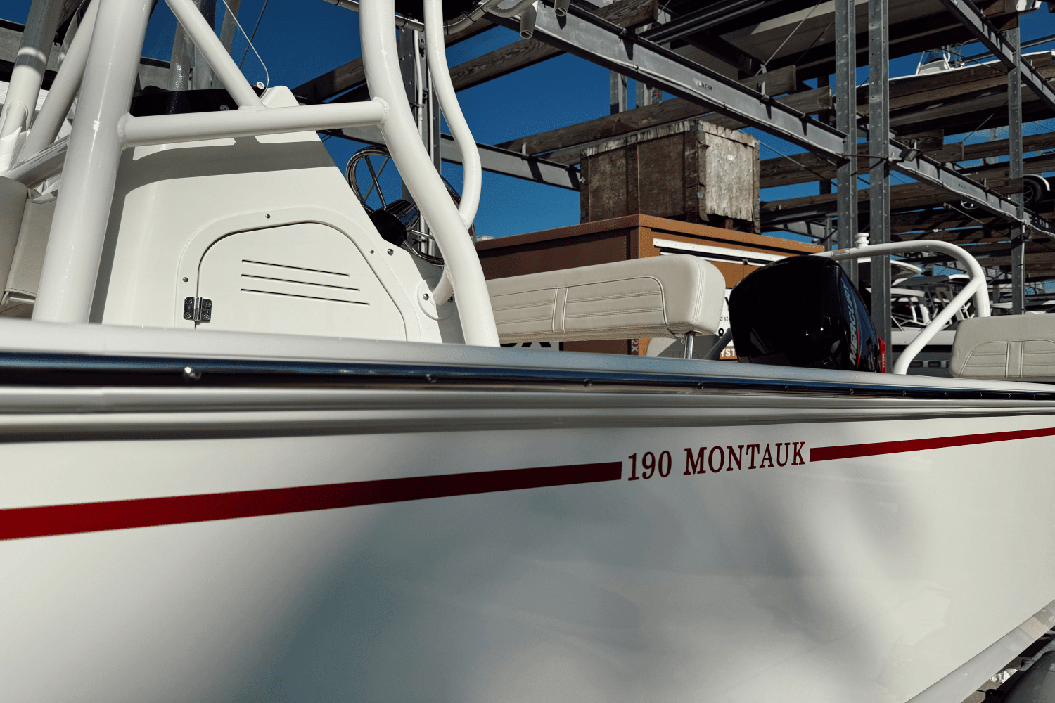 2025 Boston Whaler 190 Montauk Image Thumbnail #6