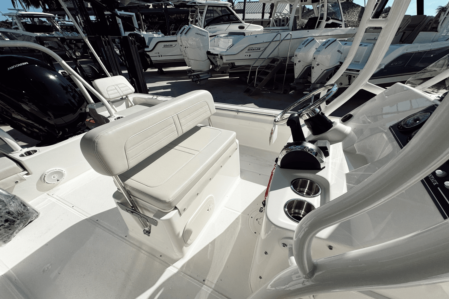 2025 Boston Whaler 190 Montauk Image Thumbnail #11