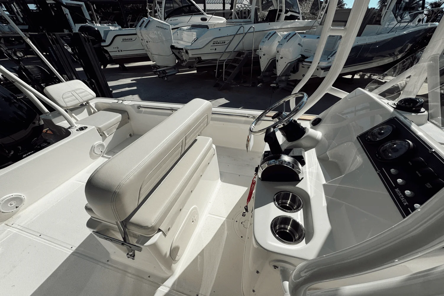 2025 Boston Whaler 190 Montauk Image Thumbnail #14