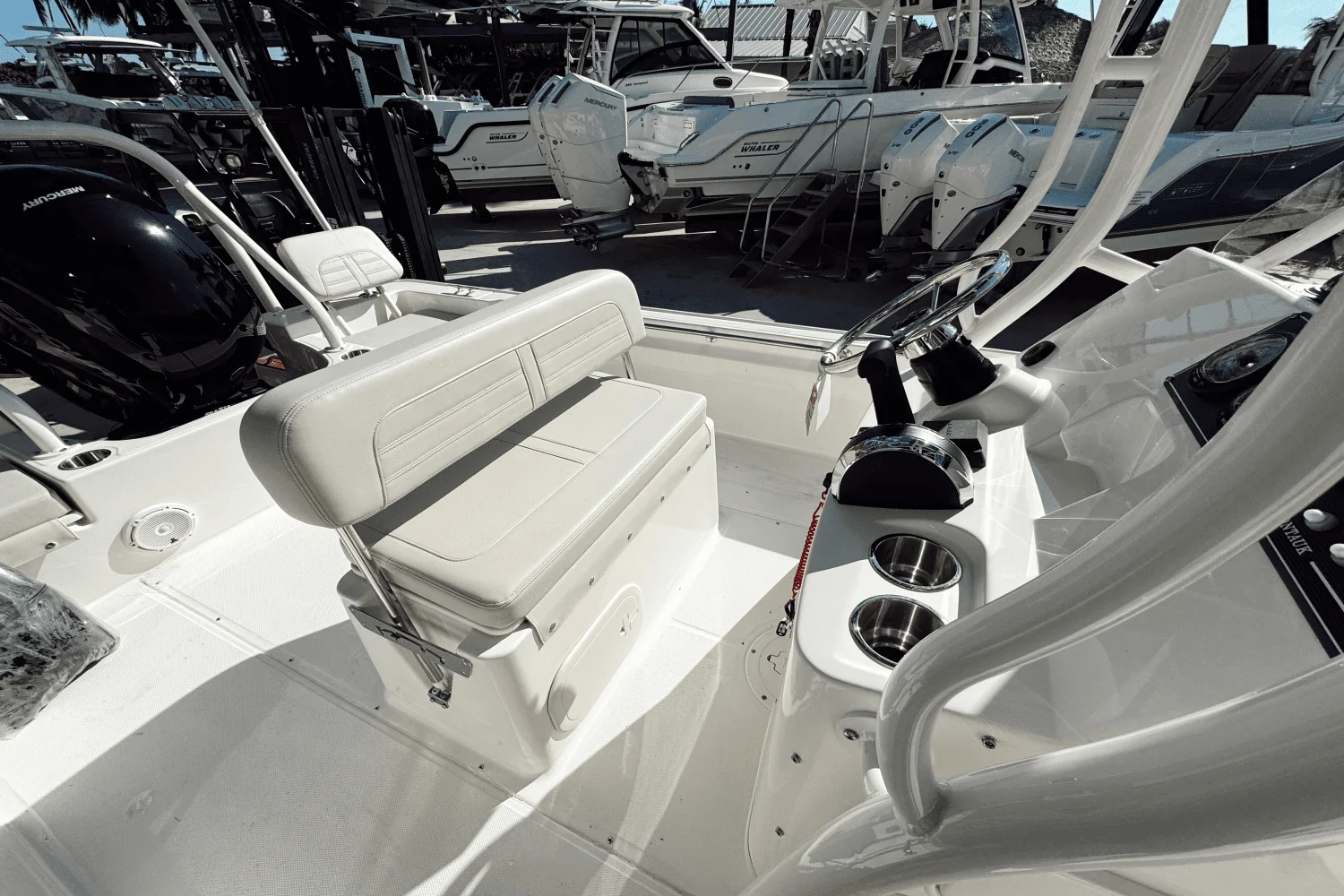 2025 Boston Whaler 190 Montauk Image Thumbnail #13