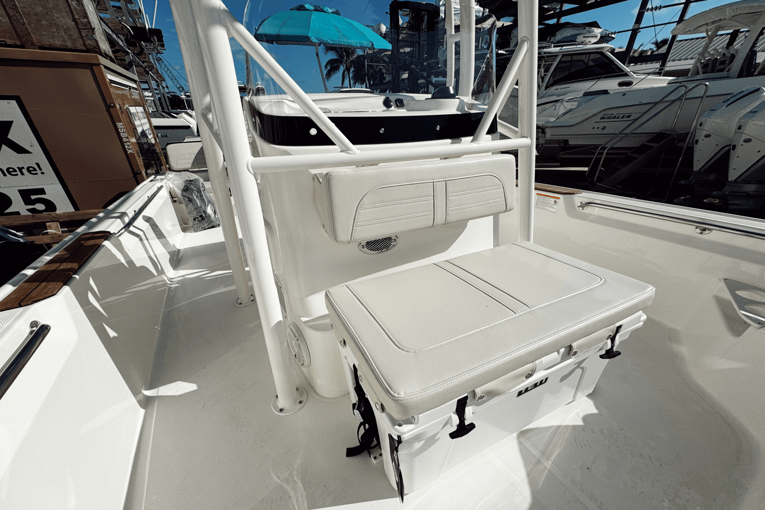 2025 Boston Whaler 190 Montauk Image Thumbnail #16