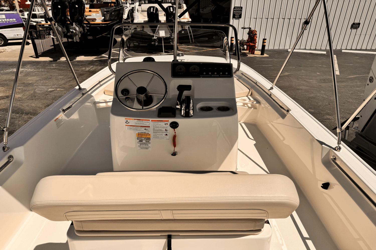 2025 Boston Whaler 190 Montauk Image Thumbnail #13