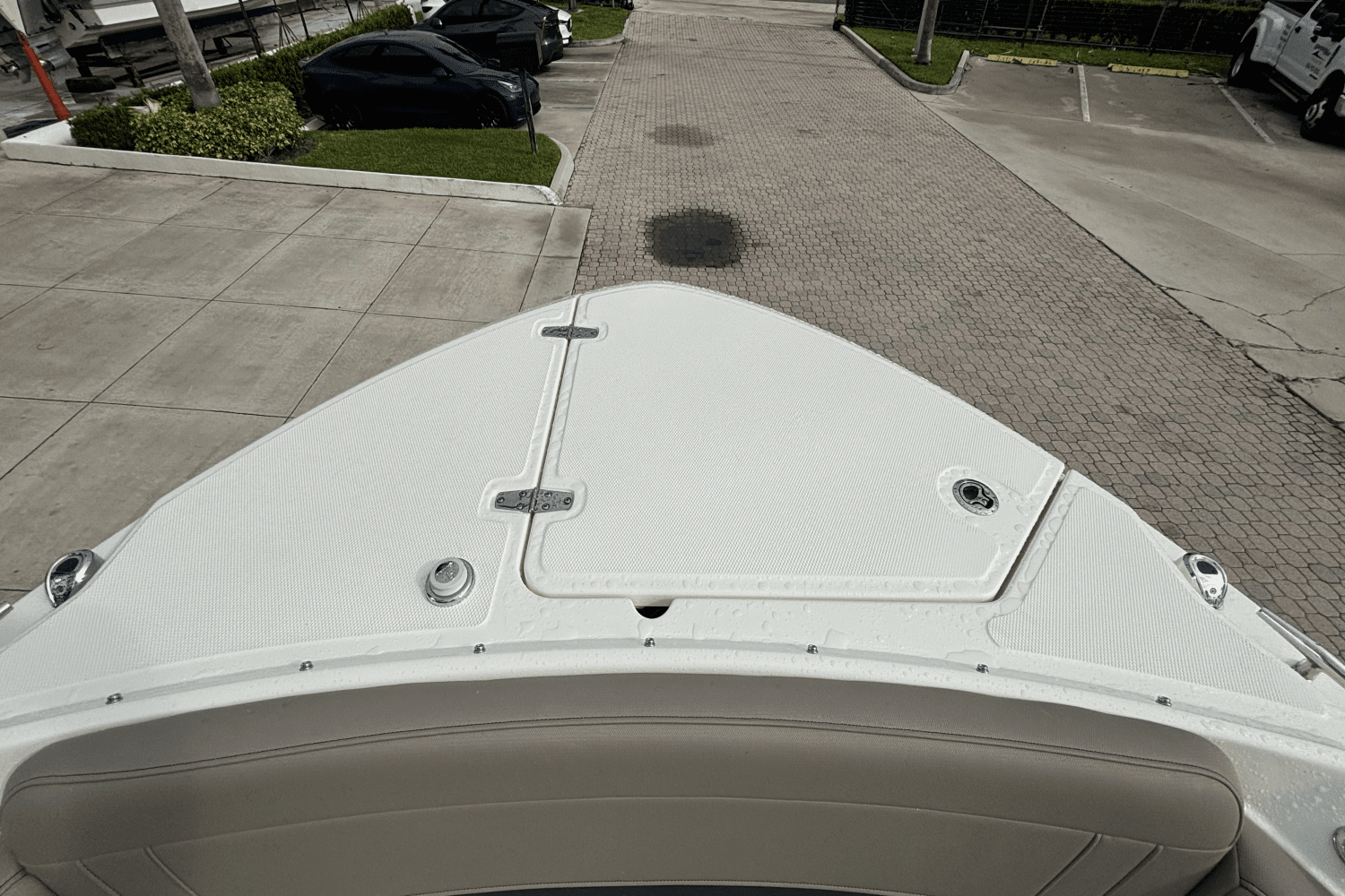 2025 Boston Whaler 240 Vantage Image Thumbnail #26