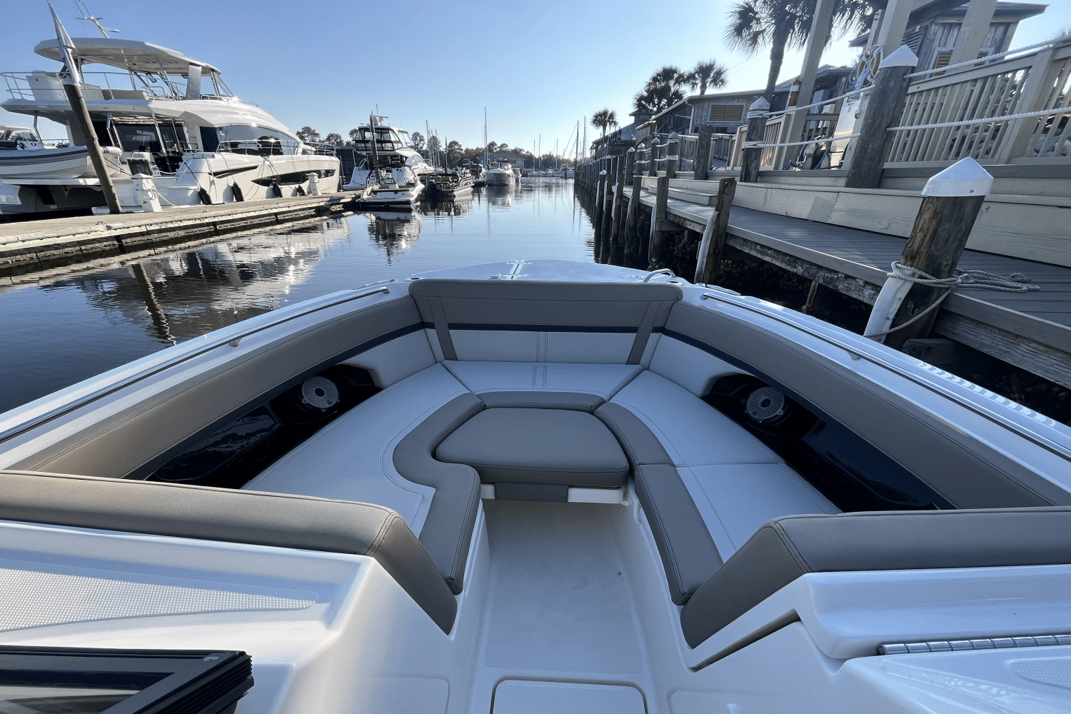 2025 Boston Whaler 240 Vantage Image Thumbnail #16