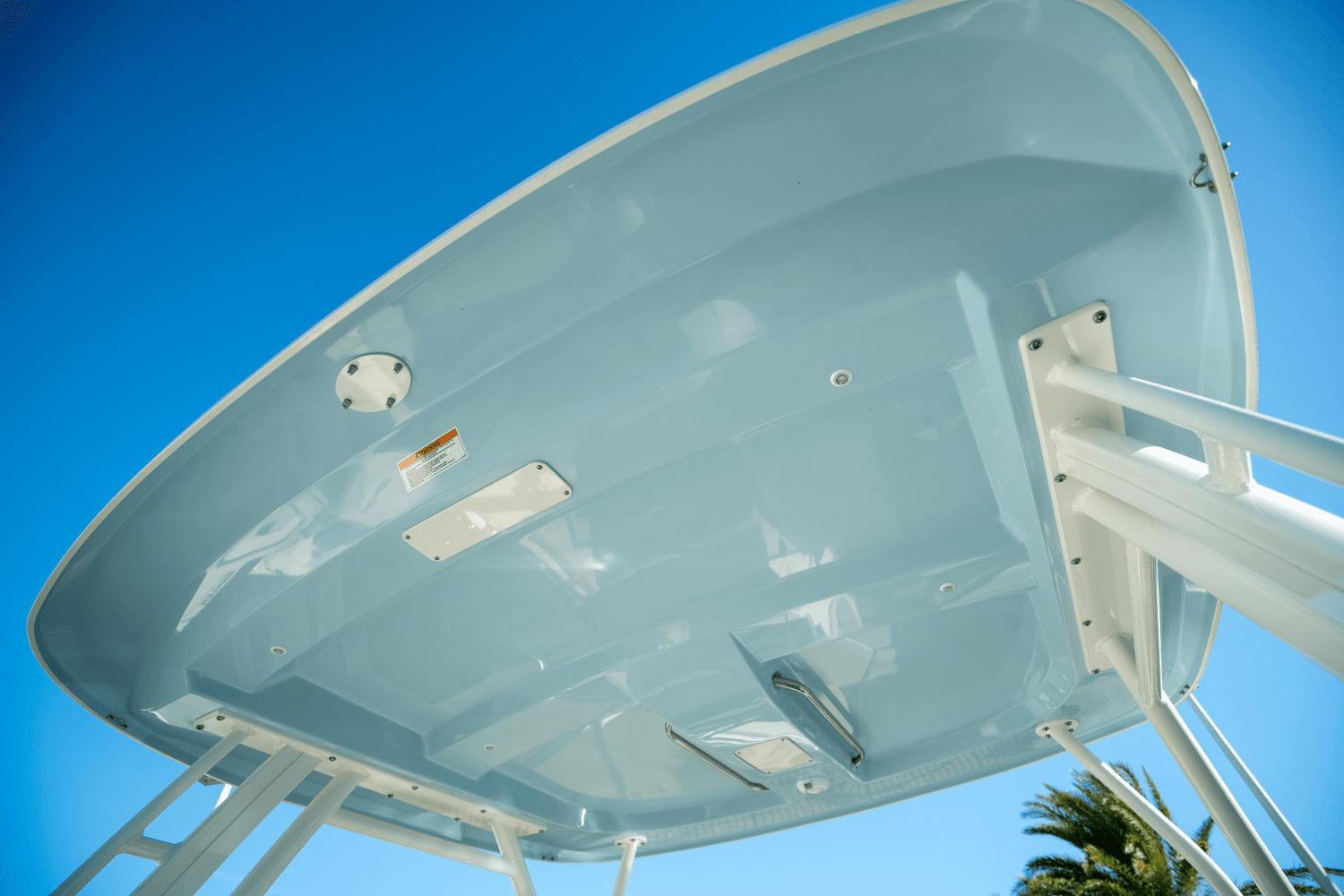 2025 Boston Whaler 240 Vantage Image Thumbnail #7