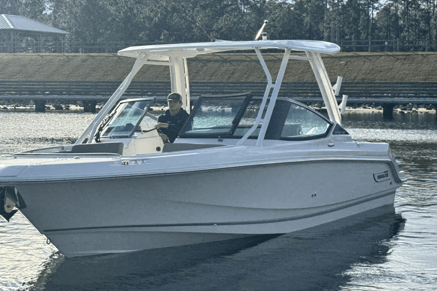 2025 Boston Whaler 240 Vantage Image Thumbnail #7