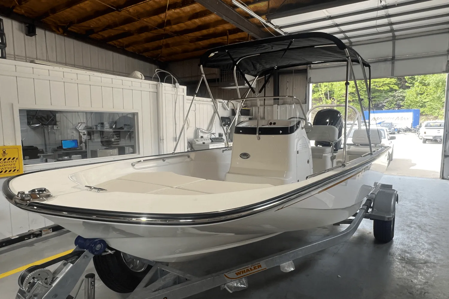 2025 Boston Whaler 170 Montauk Image Thumbnail #7