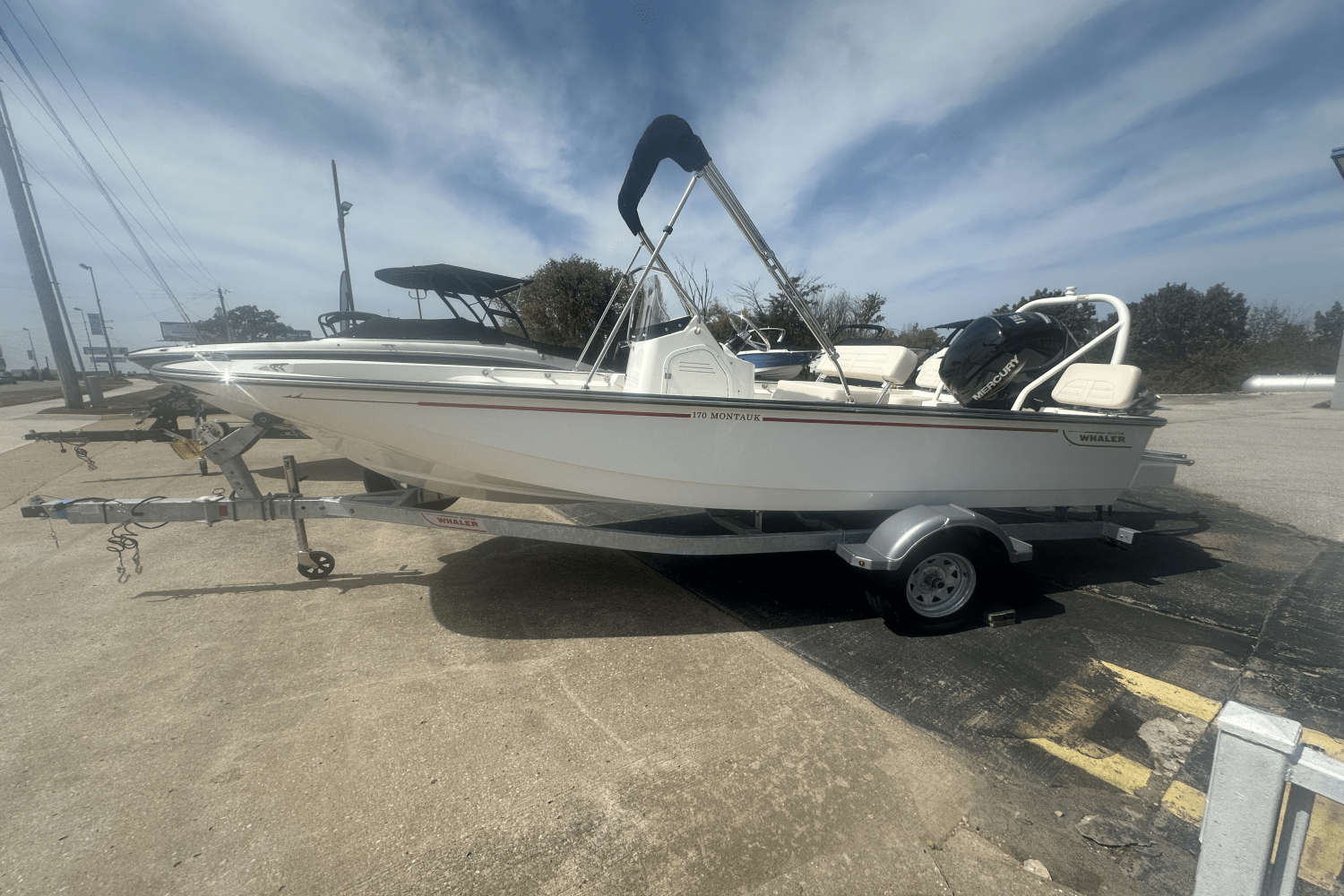 2025 Boston Whaler 170 Montauk Image Thumbnail #2
