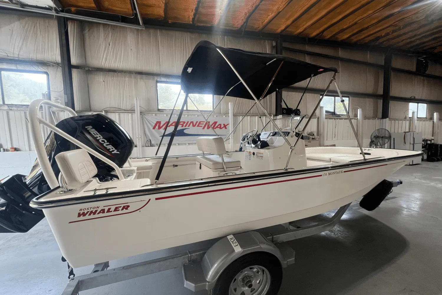 2025 Boston Whaler 170 Montauk Image Thumbnail #5