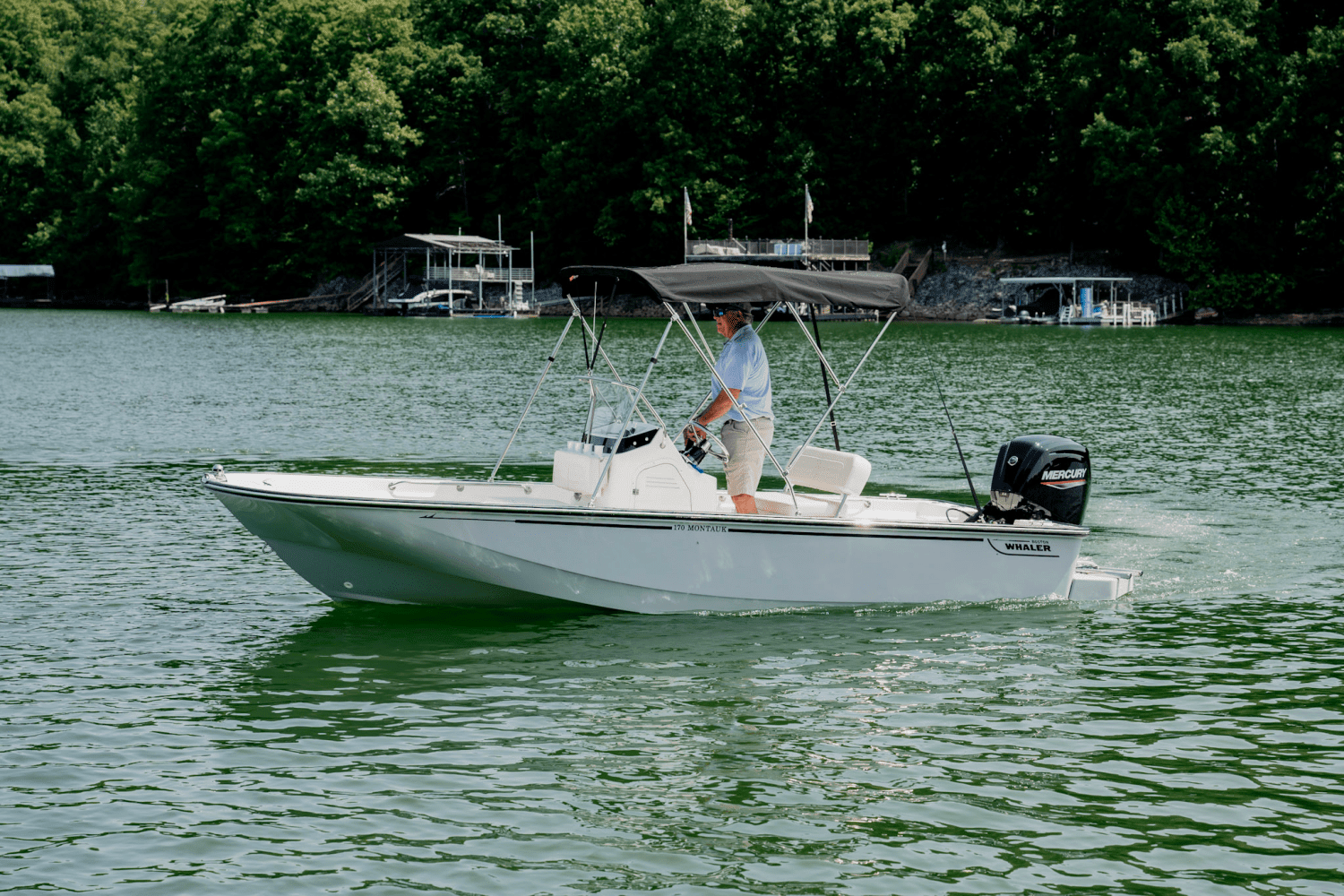 2025 Boston Whaler 170 Montauk Image Thumbnail #0