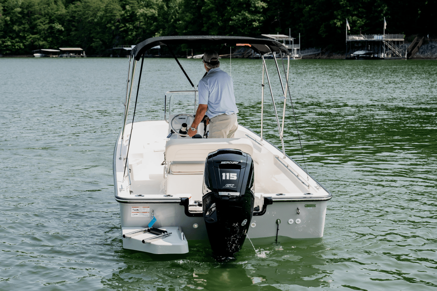 2025 Boston Whaler 170 Montauk Image Thumbnail #5