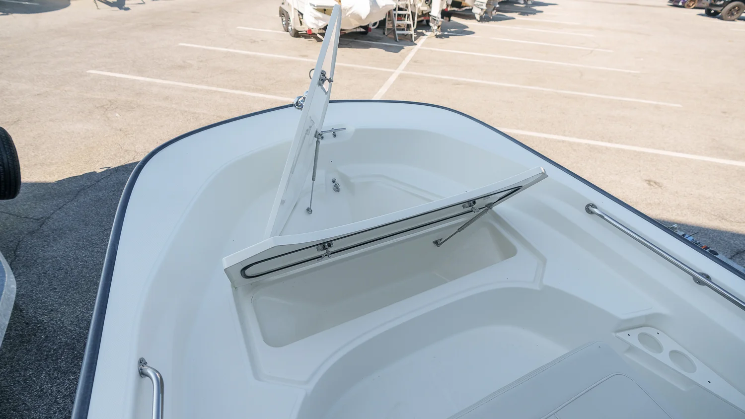 2025 Boston Whaler 170 Montauk Image Thumbnail #12