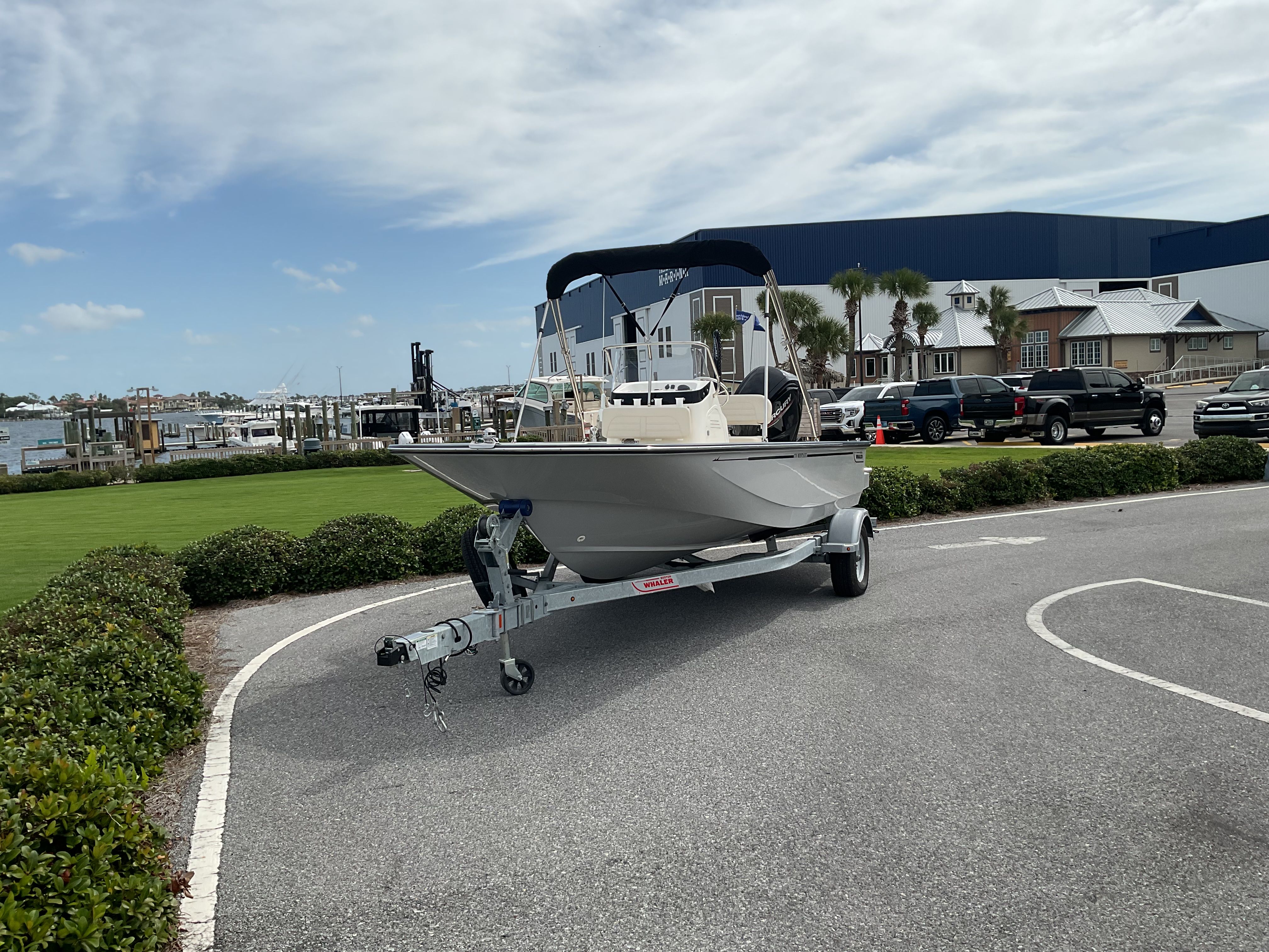 2025 Boston Whaler 170 Montauk Image Thumbnail #2