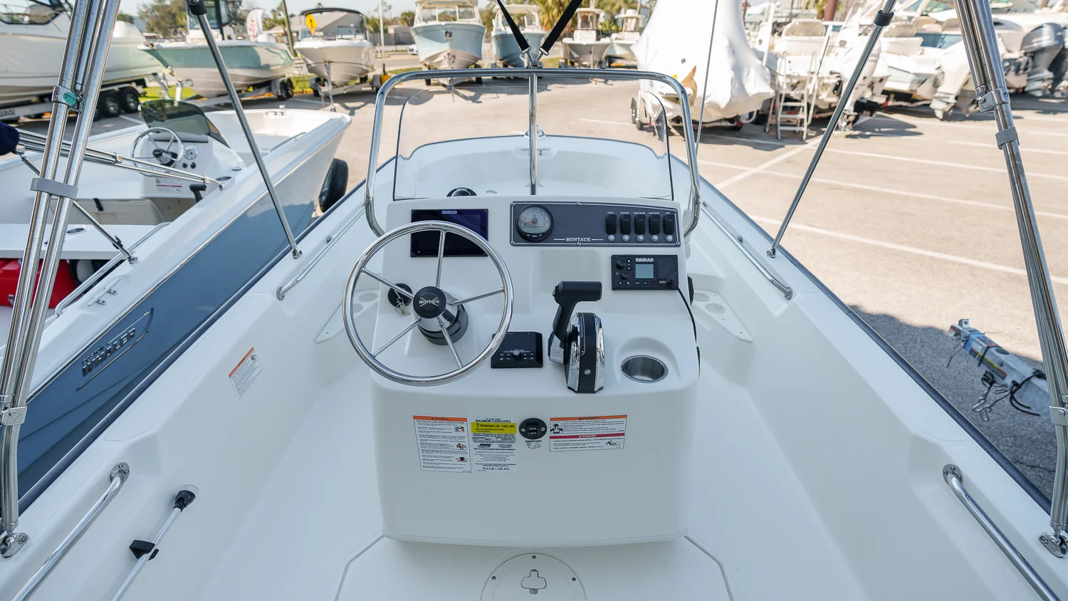 2025 Boston Whaler 170 Montauk Image Thumbnail #16