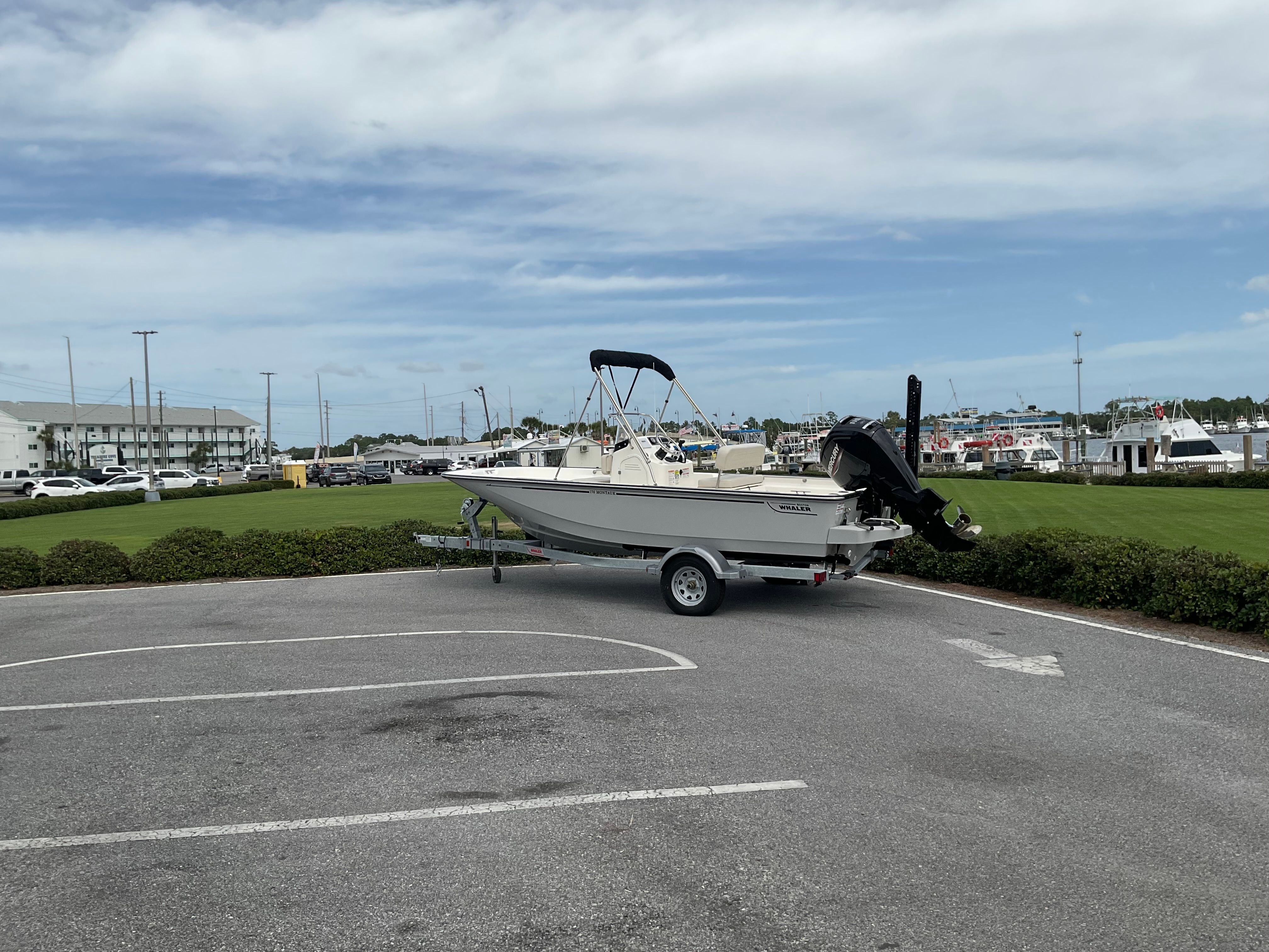 2025 Boston Whaler 170 Montauk Image Thumbnail #8