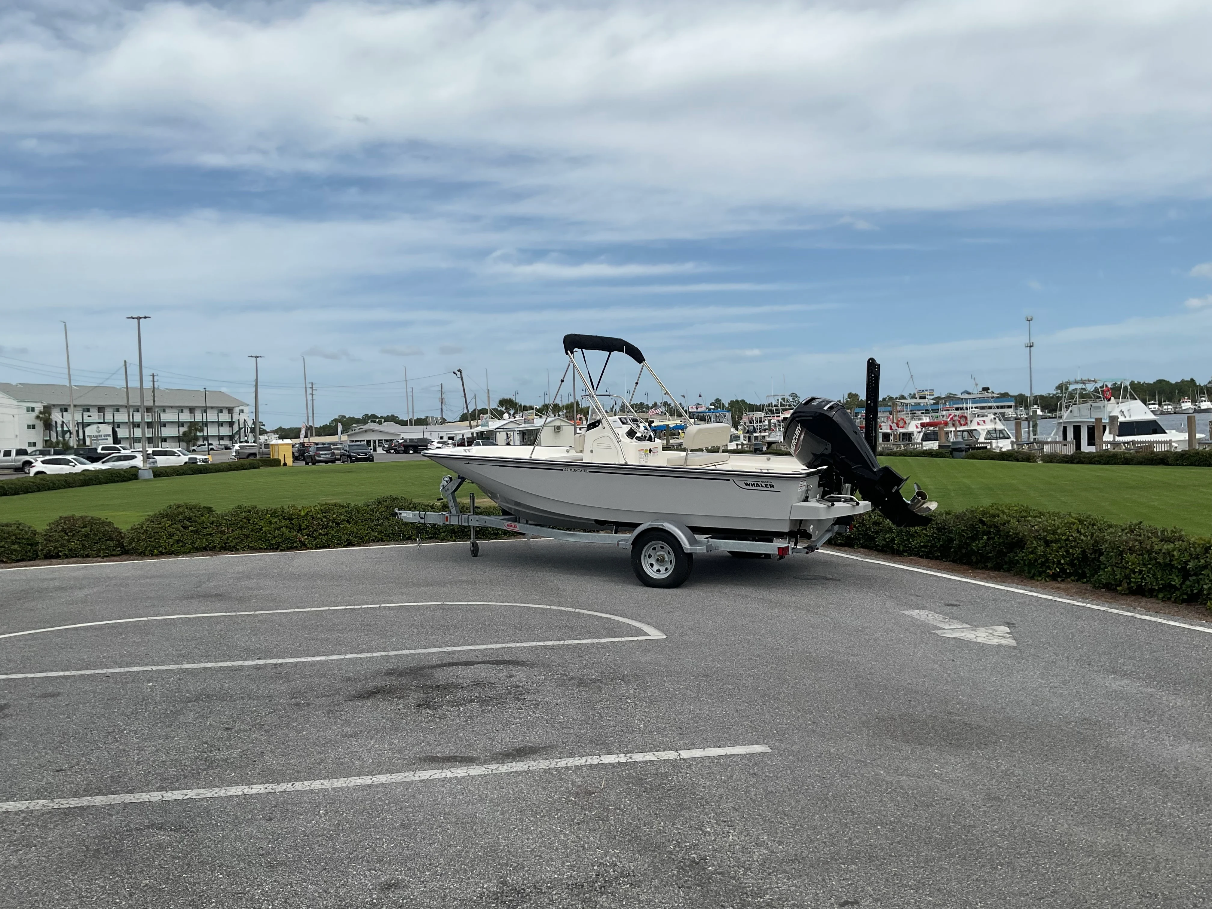 2025 Boston Whaler 170 Montauk Image Thumbnail #8