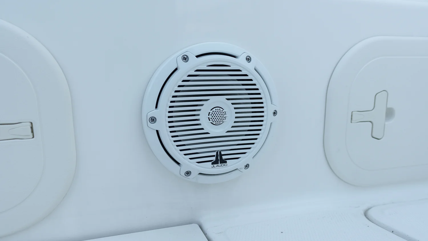 2025 Boston Whaler 170 Montauk Image Thumbnail #28