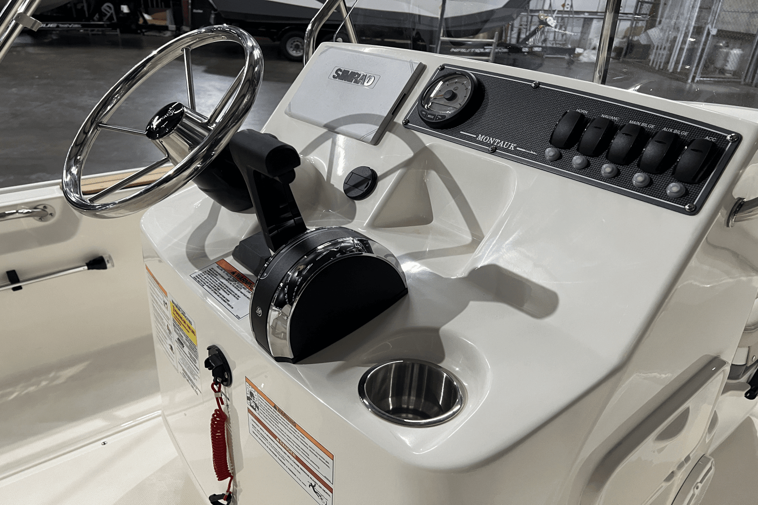 2025 Boston Whaler 170 Montauk Image Thumbnail #9