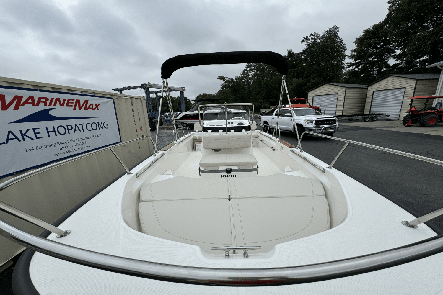 2025 Boston Whaler 170 Montauk Image Thumbnail #18