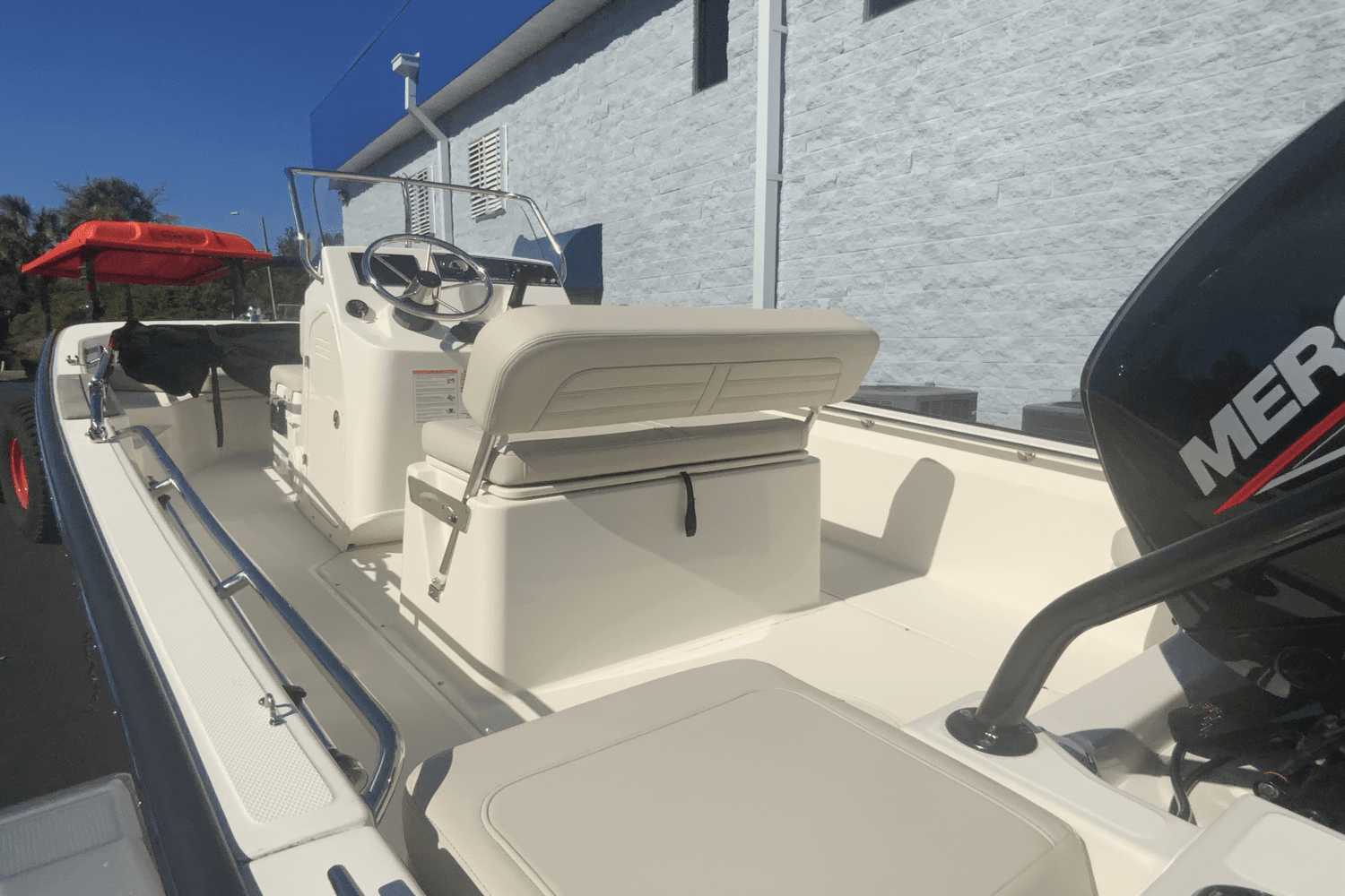 2025 Boston Whaler 170 Montauk Image Thumbnail #2