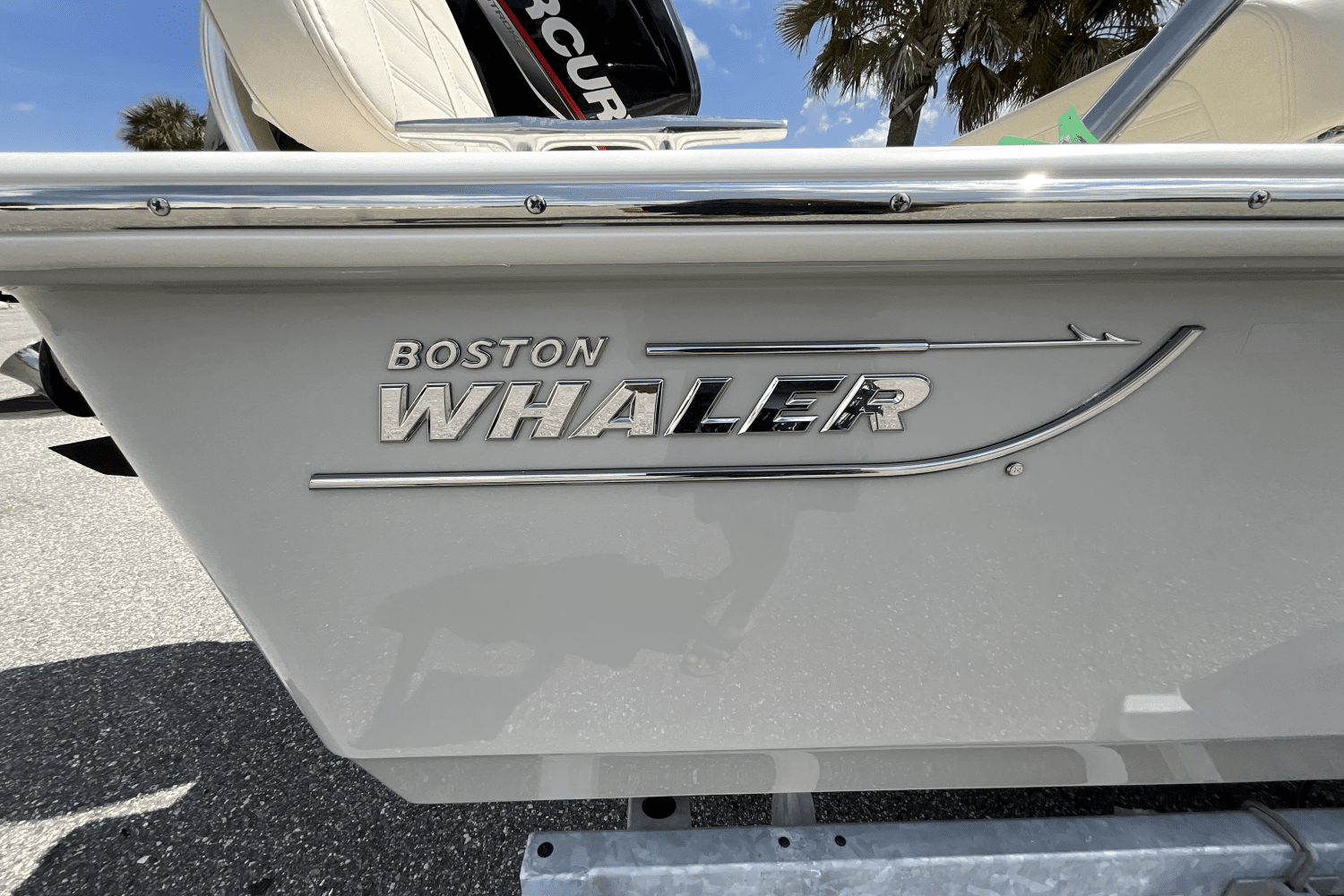 2025 Boston Whaler 170 Montauk Image Thumbnail #5