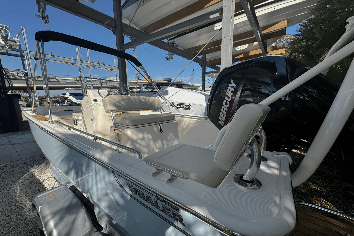 2025 Boston Whaler 170 Montauk Image Thumbnail #5