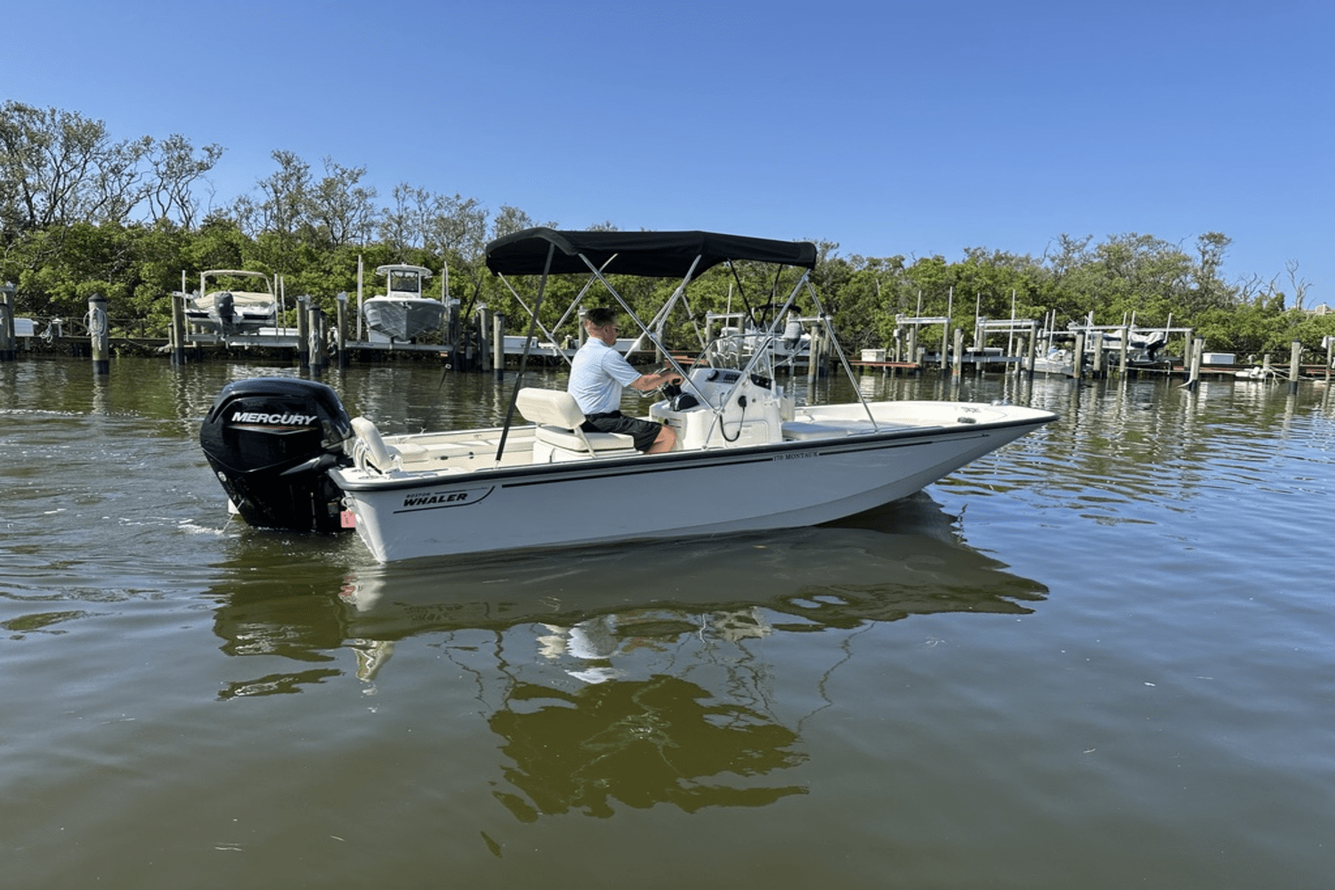 2025 Boston Whaler 170 Montauk Image Thumbnail #2