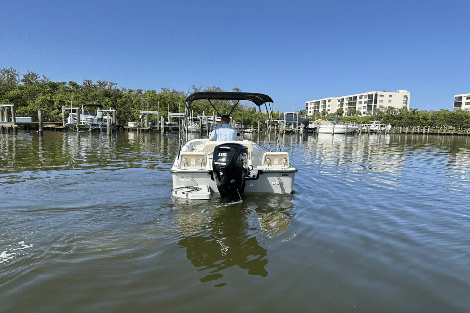 2025 Boston Whaler 170 Montauk Image Thumbnail #5