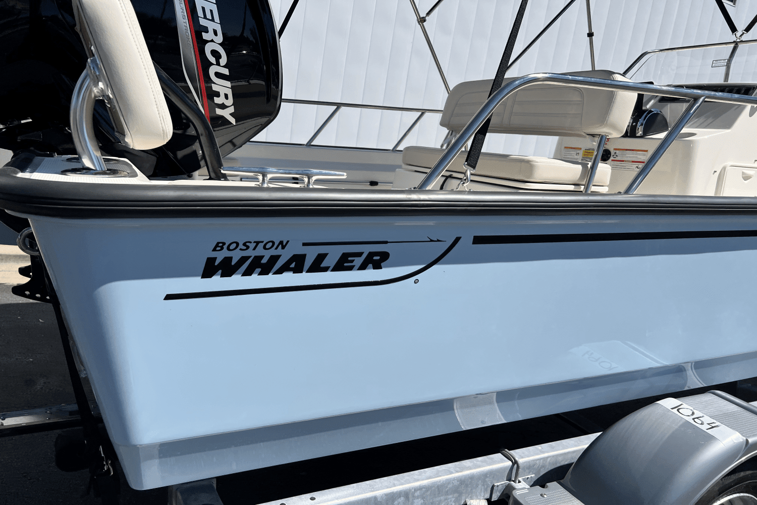 2025 Boston Whaler 170 Montauk Image Thumbnail #10