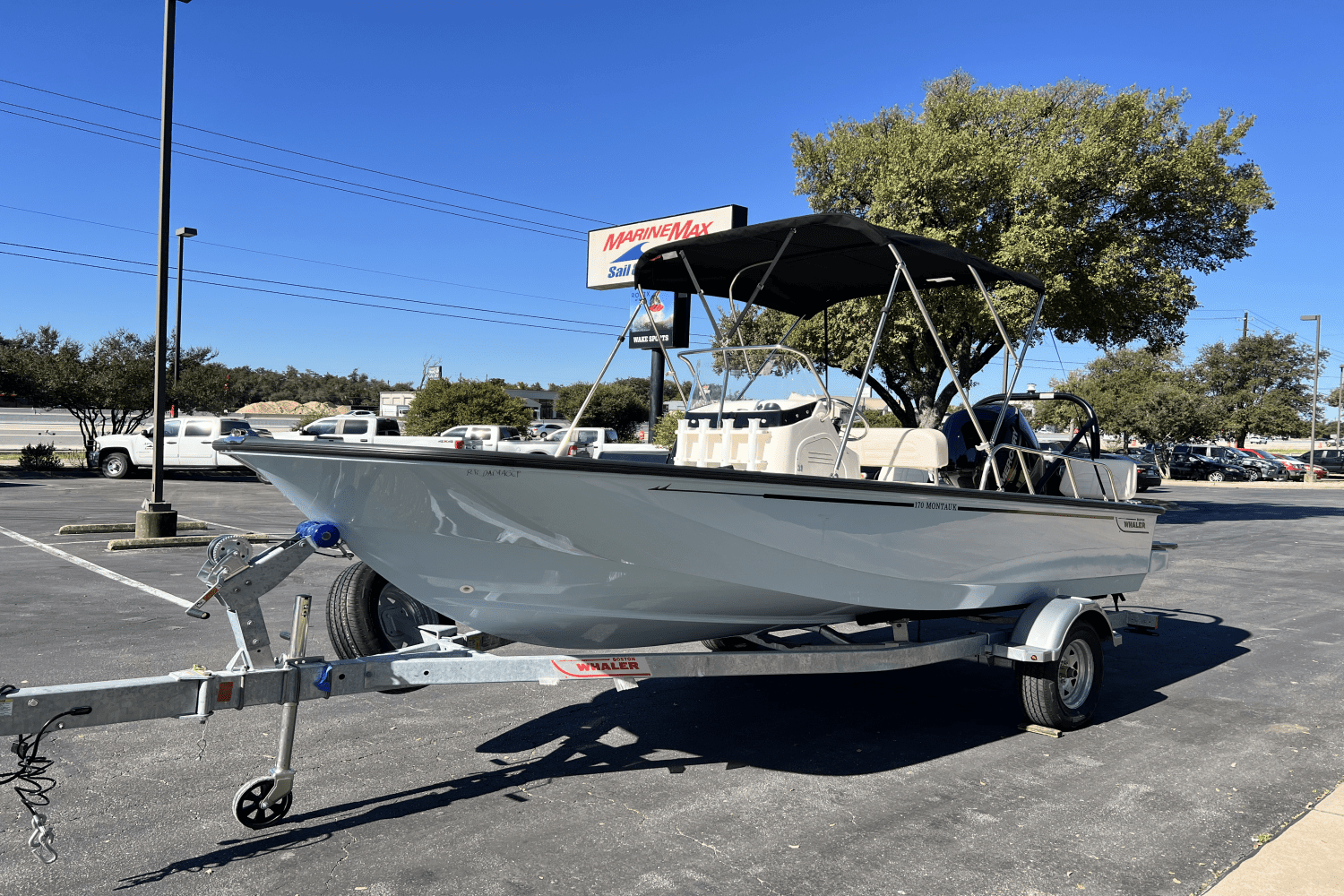 2025 Boston Whaler 170 Montauk Image Thumbnail #4