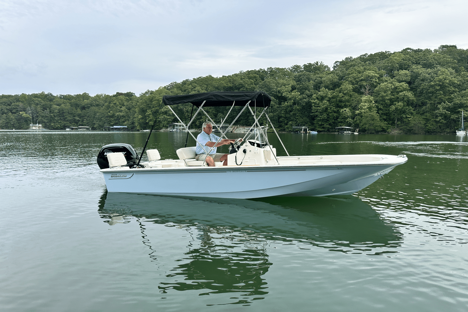 2025 Boston Whaler 170 Montauk Image Thumbnail #5