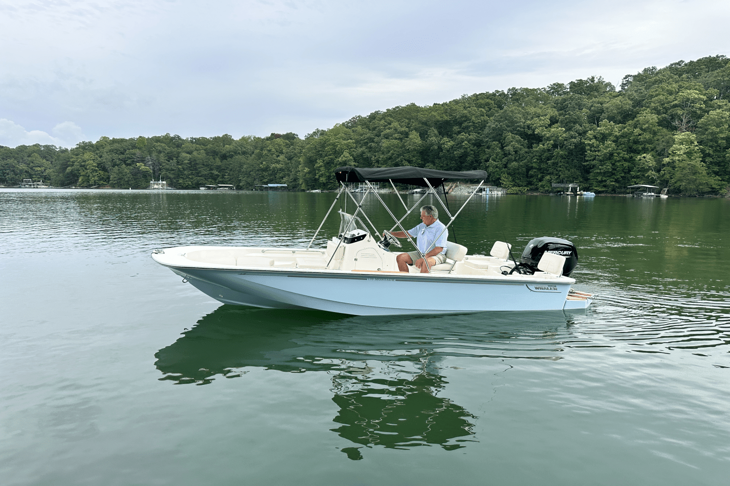 2025 Boston Whaler 170 Montauk Image Thumbnail #1