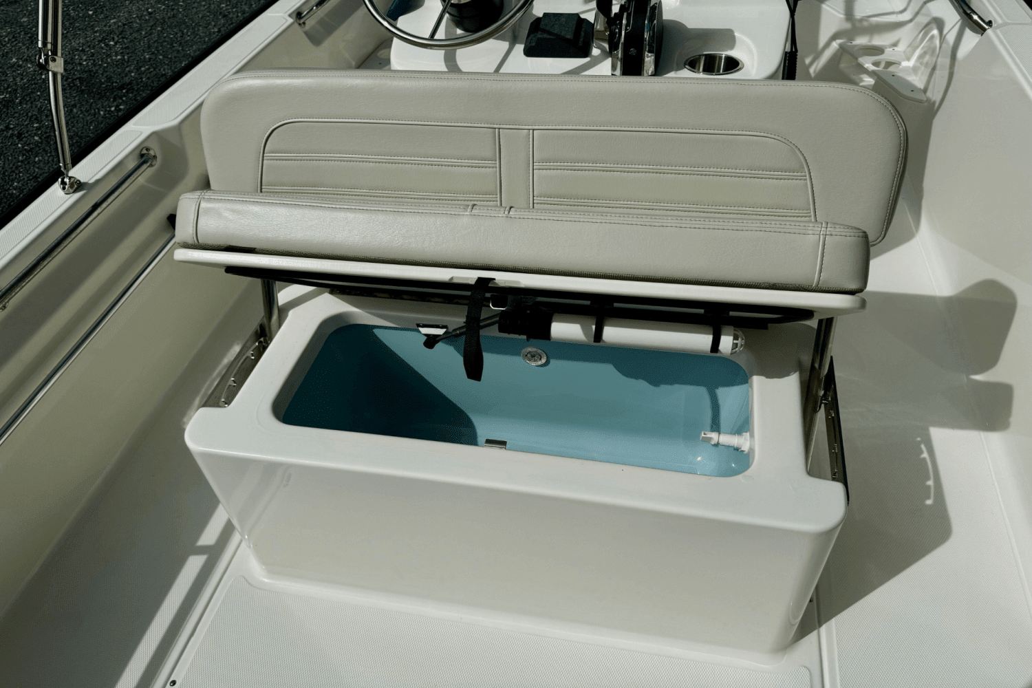 2025 Boston Whaler 170 Montauk Image Thumbnail #13