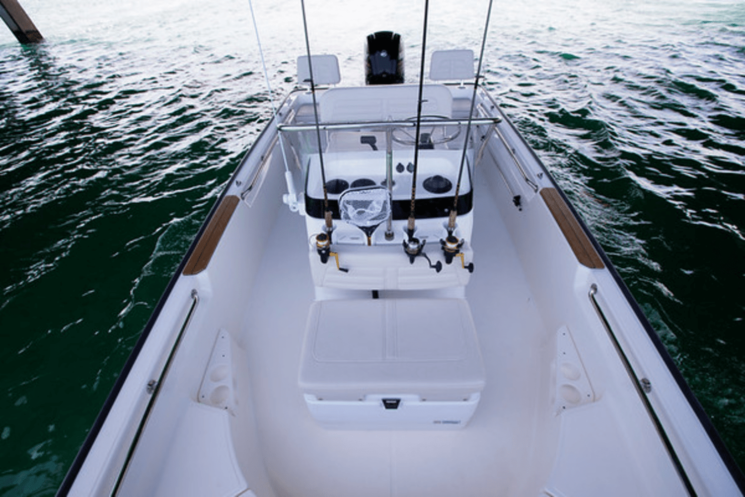 2025 Boston Whaler 170 Montauk Image Thumbnail #6