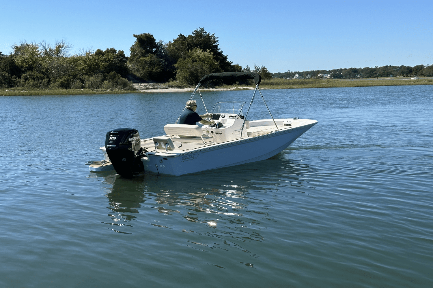 Thumbnail 3 for 2025 Boston Whaler 170 Montauk