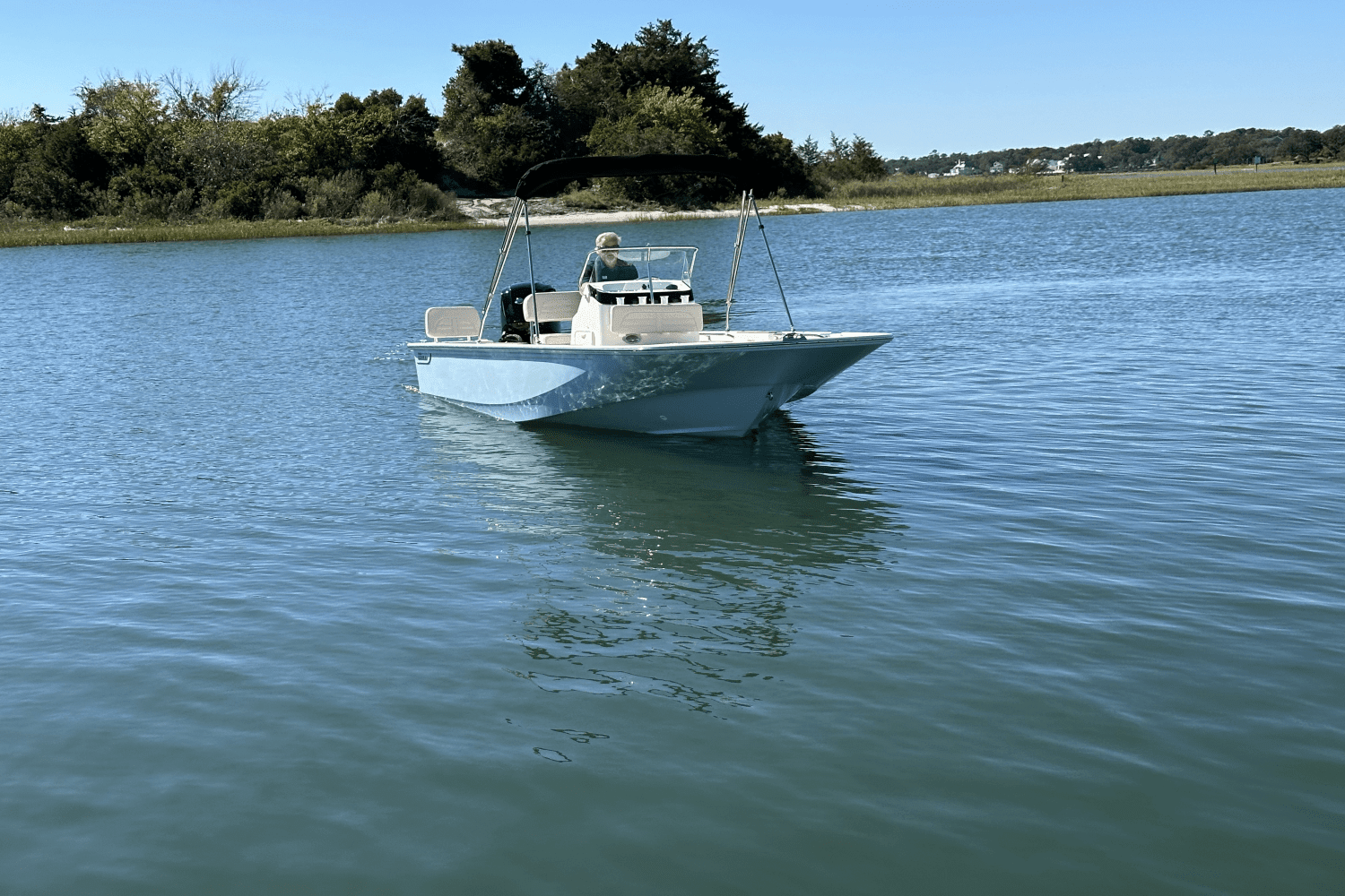 2025 Boston Whaler 170 Montauk Image Thumbnail #1