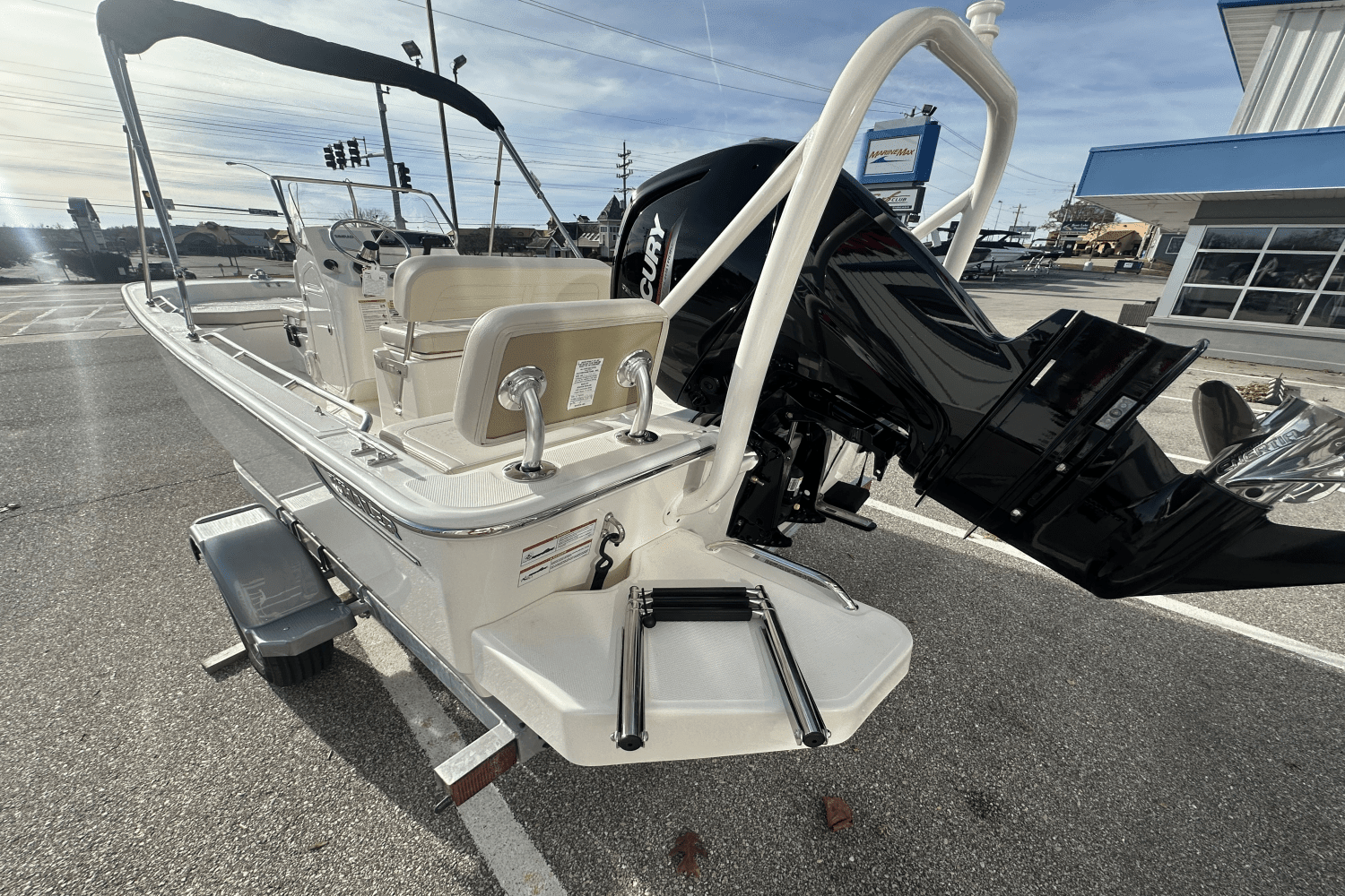 2025 Boston Whaler 170 Montauk Image Thumbnail #4