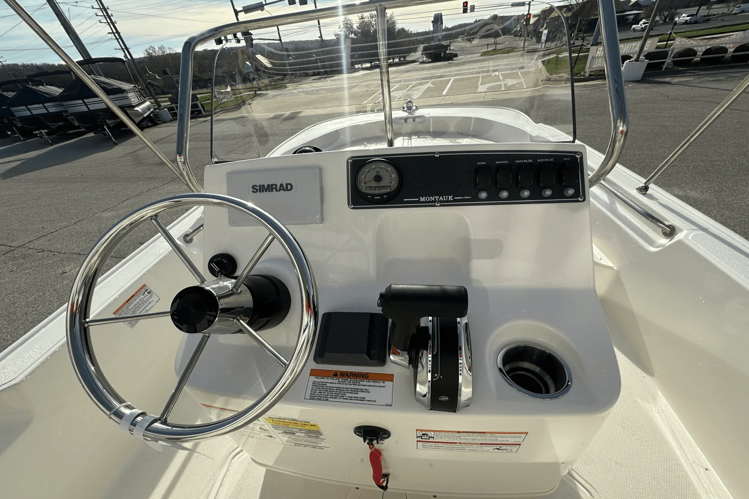2025 Boston Whaler 170 Montauk Image Thumbnail #2