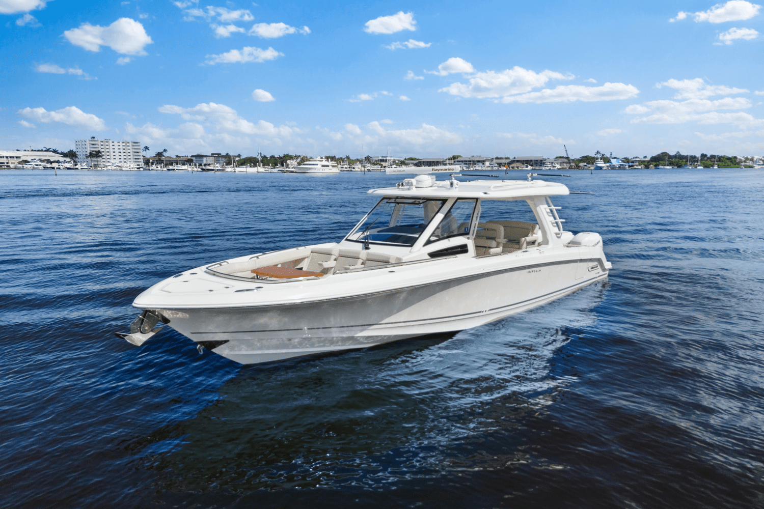 2018 Boston Whaler 350 Realm Image Thumbnail #3