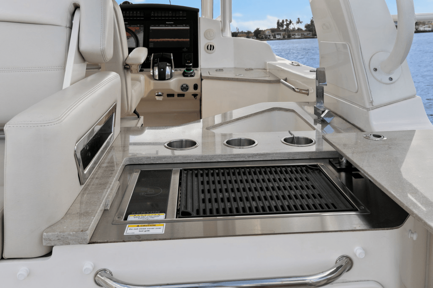 2018 Boston Whaler 350 Realm Image Thumbnail #31