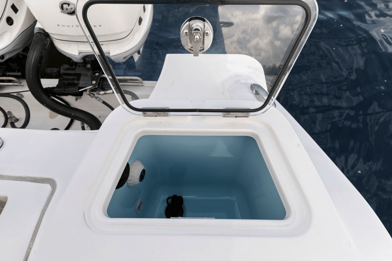 2018 Boston Whaler 350 Realm Image Thumbnail #32