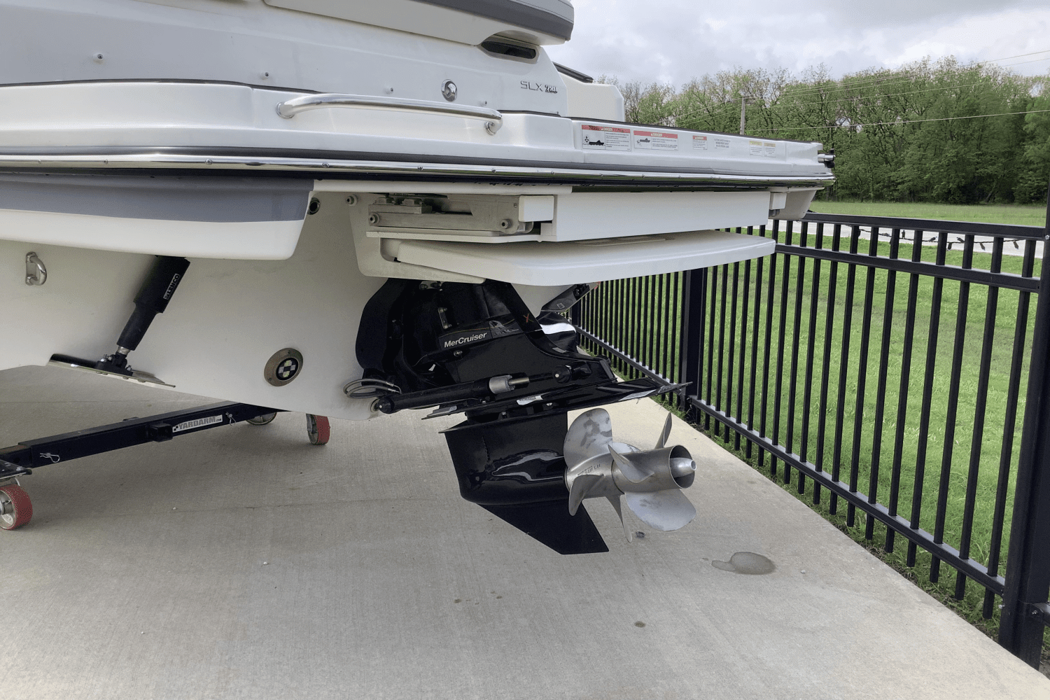 2024 Sea Ray SLX 280 Image Thumbnail #6