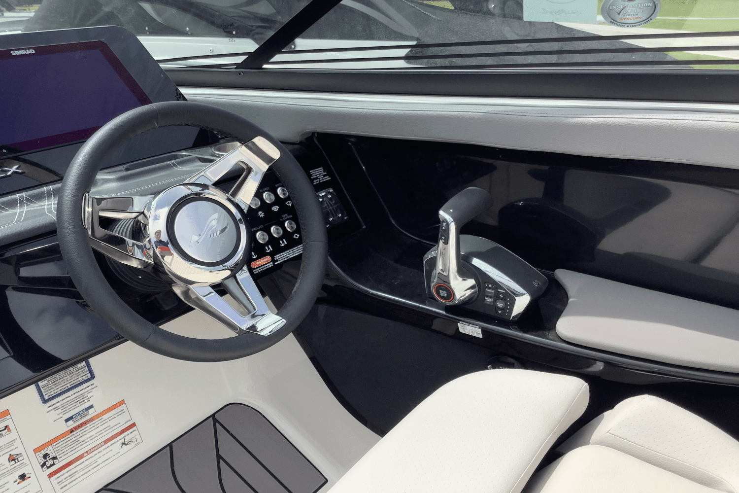 2024 Sea Ray SLX 280 Image Thumbnail #21