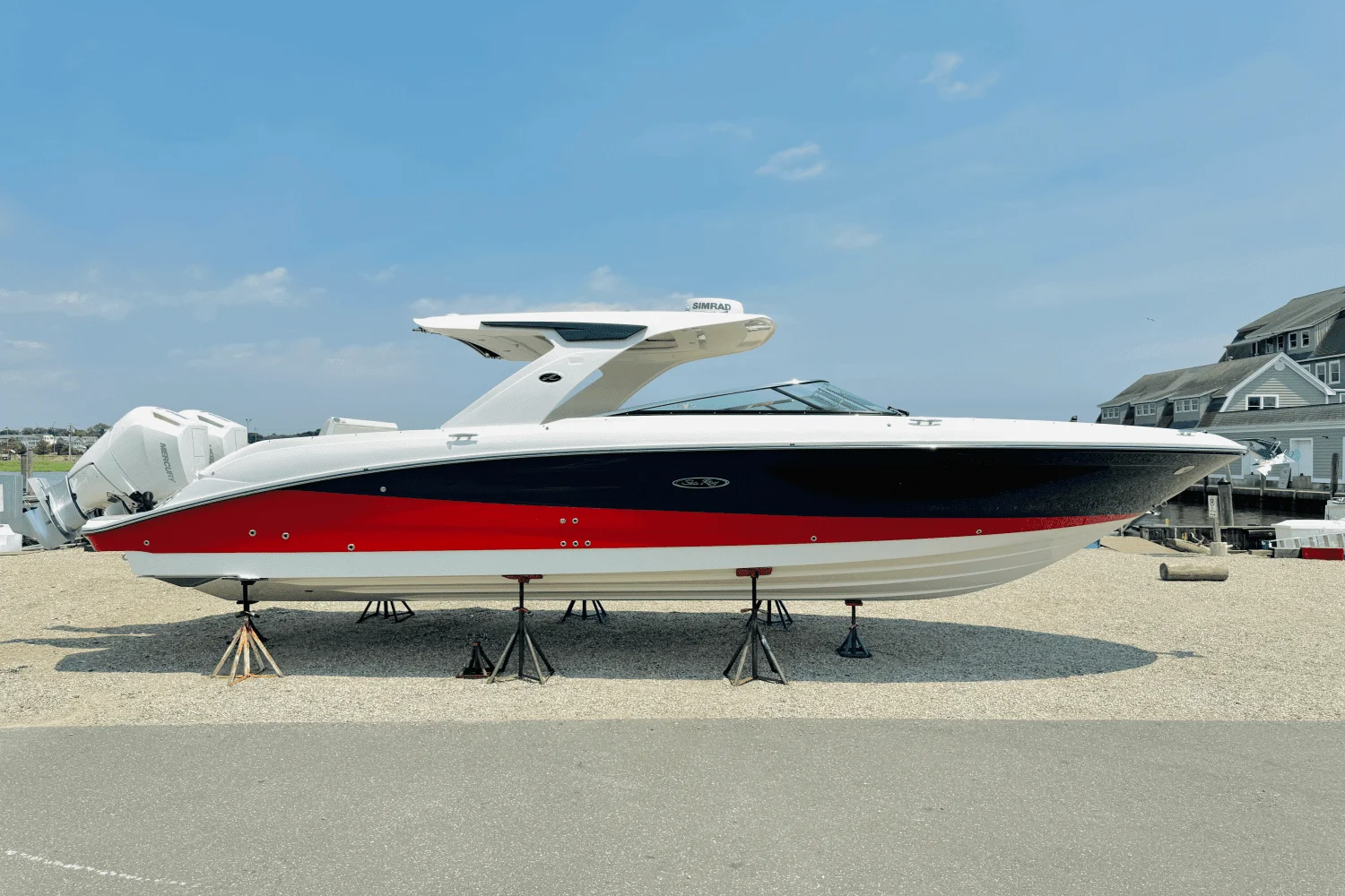 2025 Sea Ray SLX 350 Outboard Image Thumbnail #7