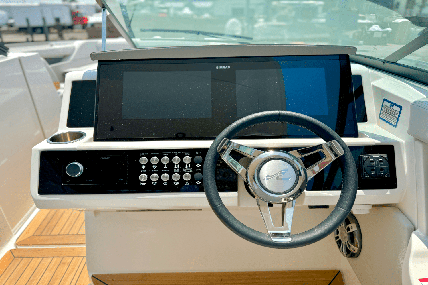 2025 Sea Ray SLX 350 Outboard Image Thumbnail #26