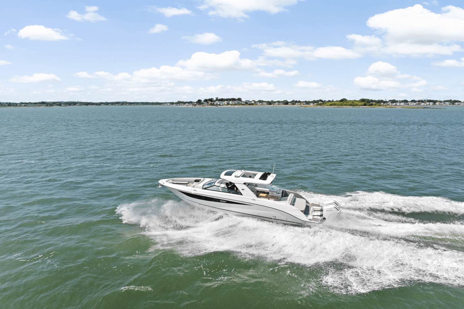 2025 Sea Ray SLX 400 Outboard Image Thumbnail #54