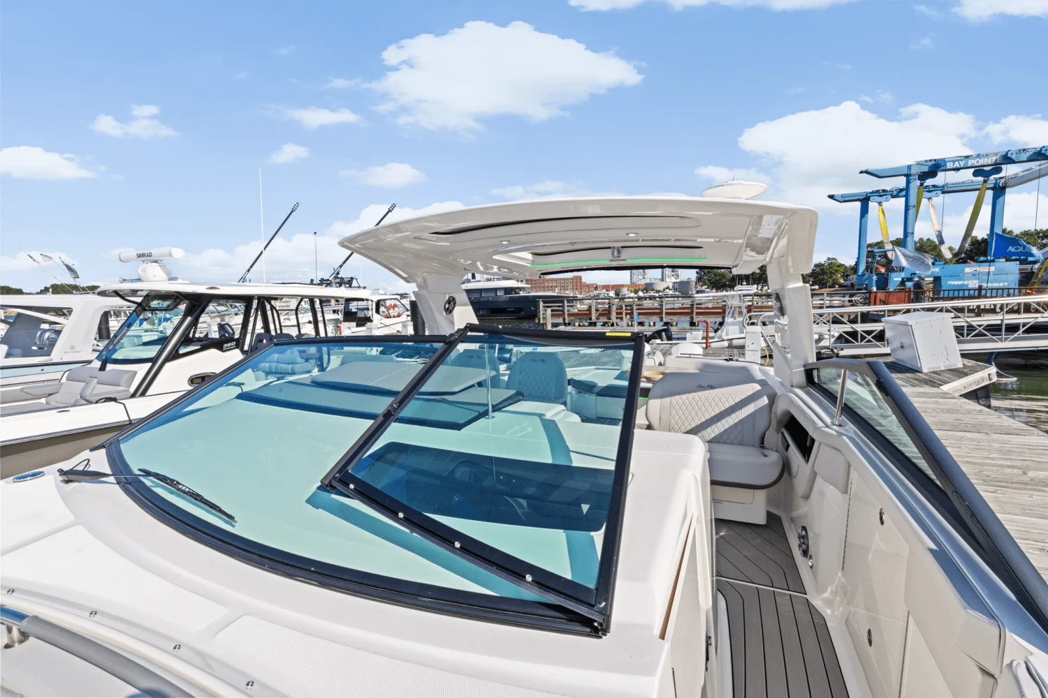 2025 Sea Ray SLX 400 Outboard Image Thumbnail #44