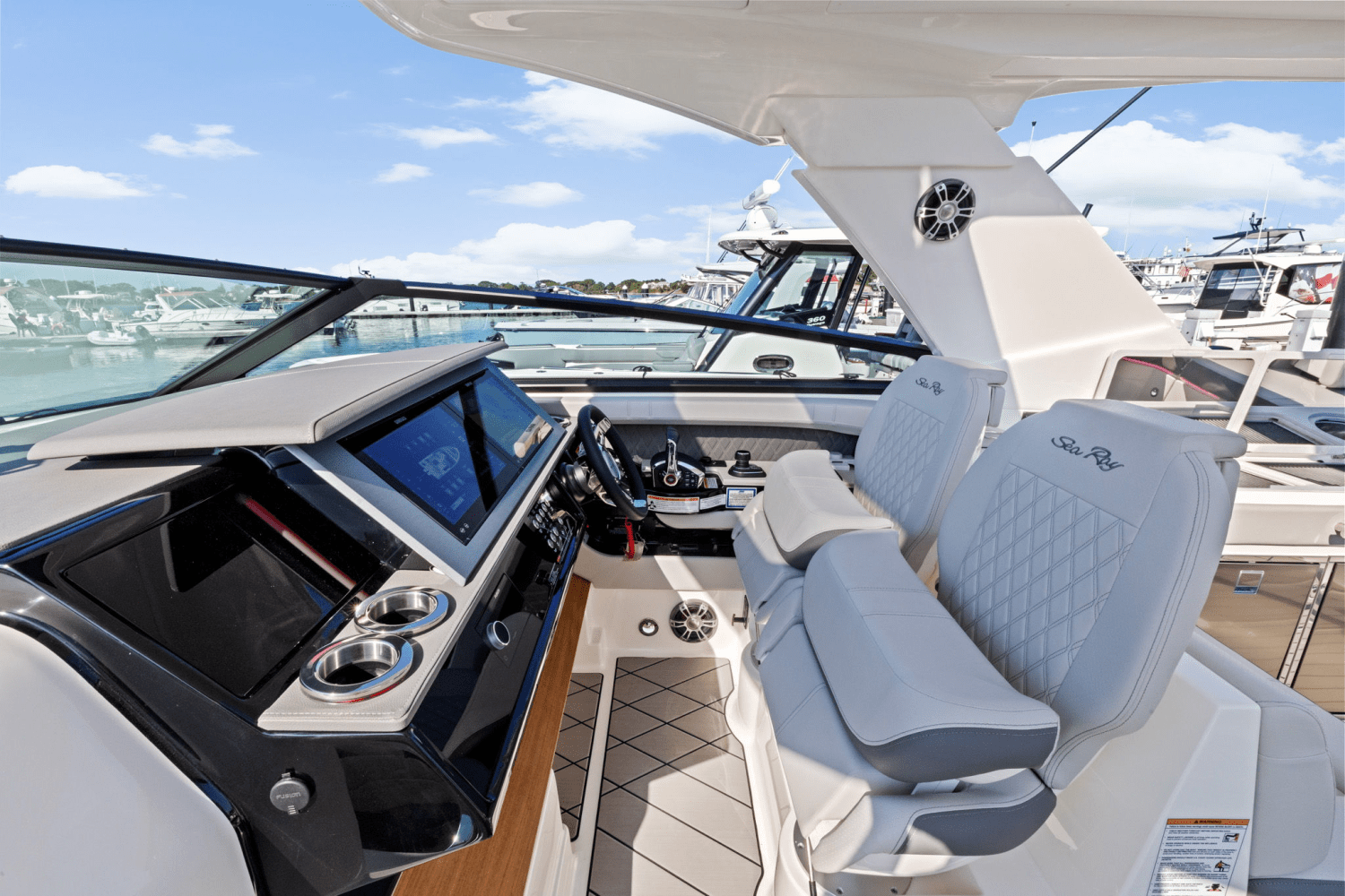 2025 Sea Ray SLX 400 Outboard Image Thumbnail #27
