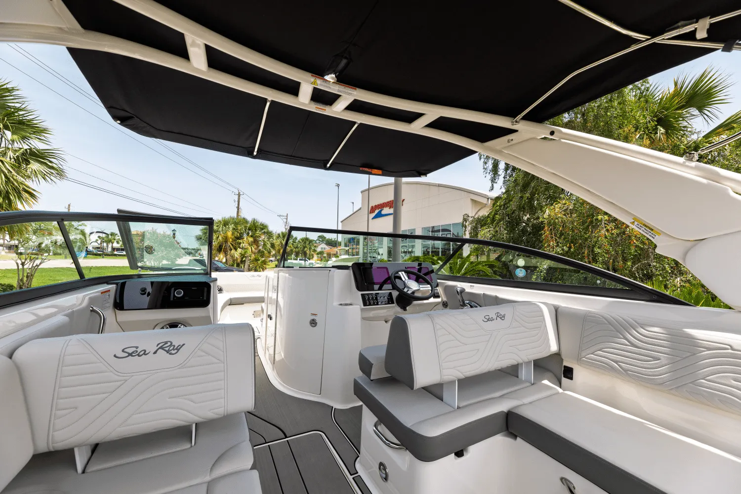 2025 Sea Ray SDX 270 Surf Image Thumbnail #8